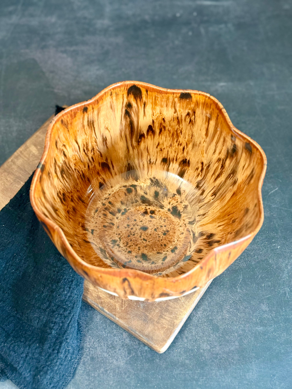 Große Schüssel in "Wild Mocha"