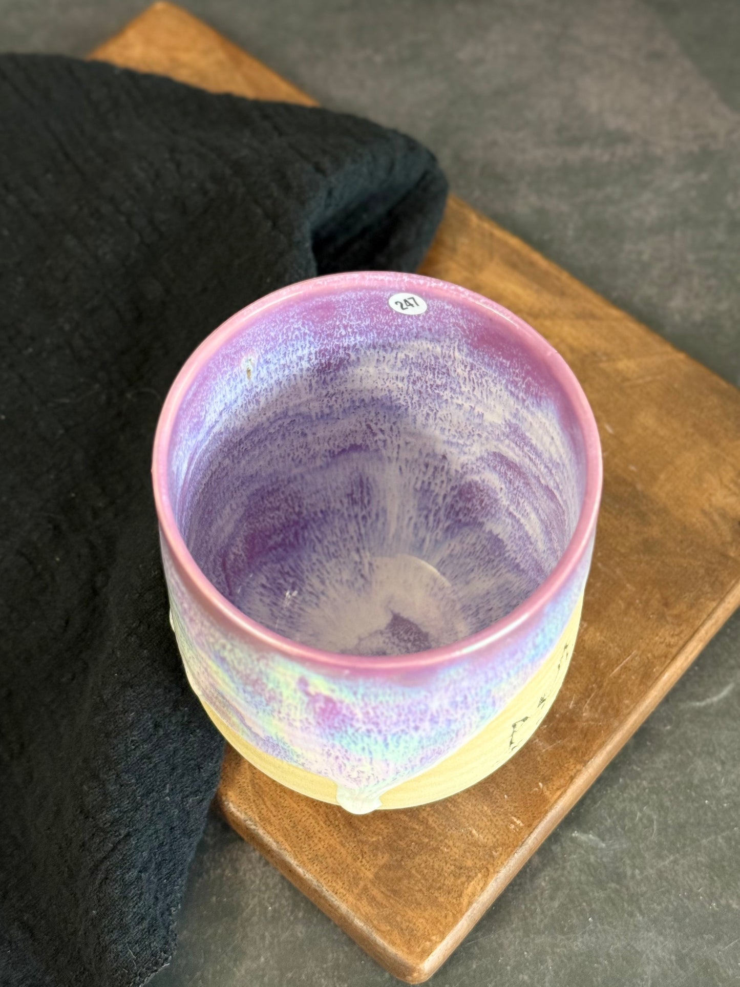 Nope Becher in "Lila Regenbogen" mit iriserenden Effekt, 420ml, #247