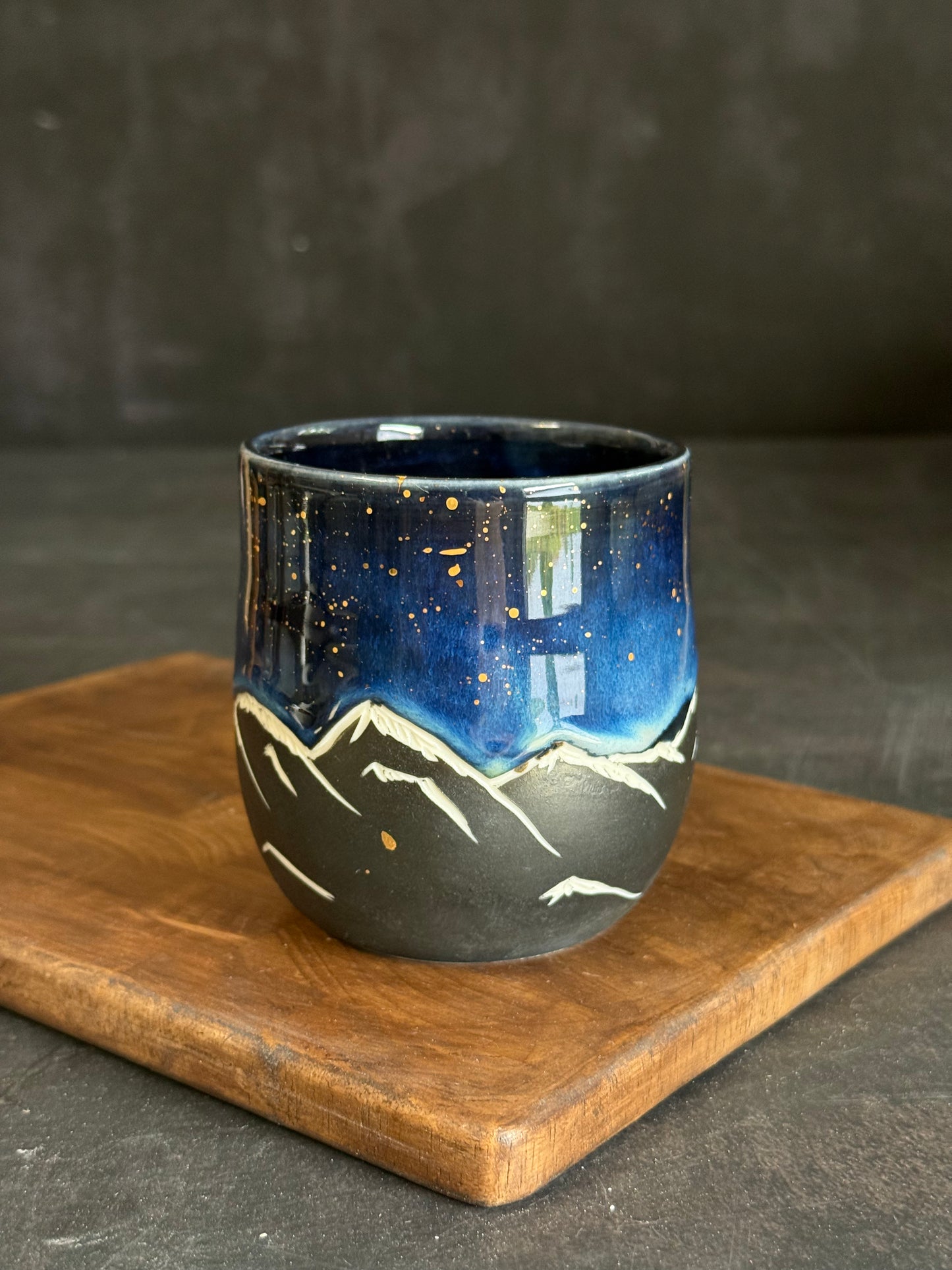Porzellanbecher "Galaxy Mountains" mit Echtgold,300ml #293