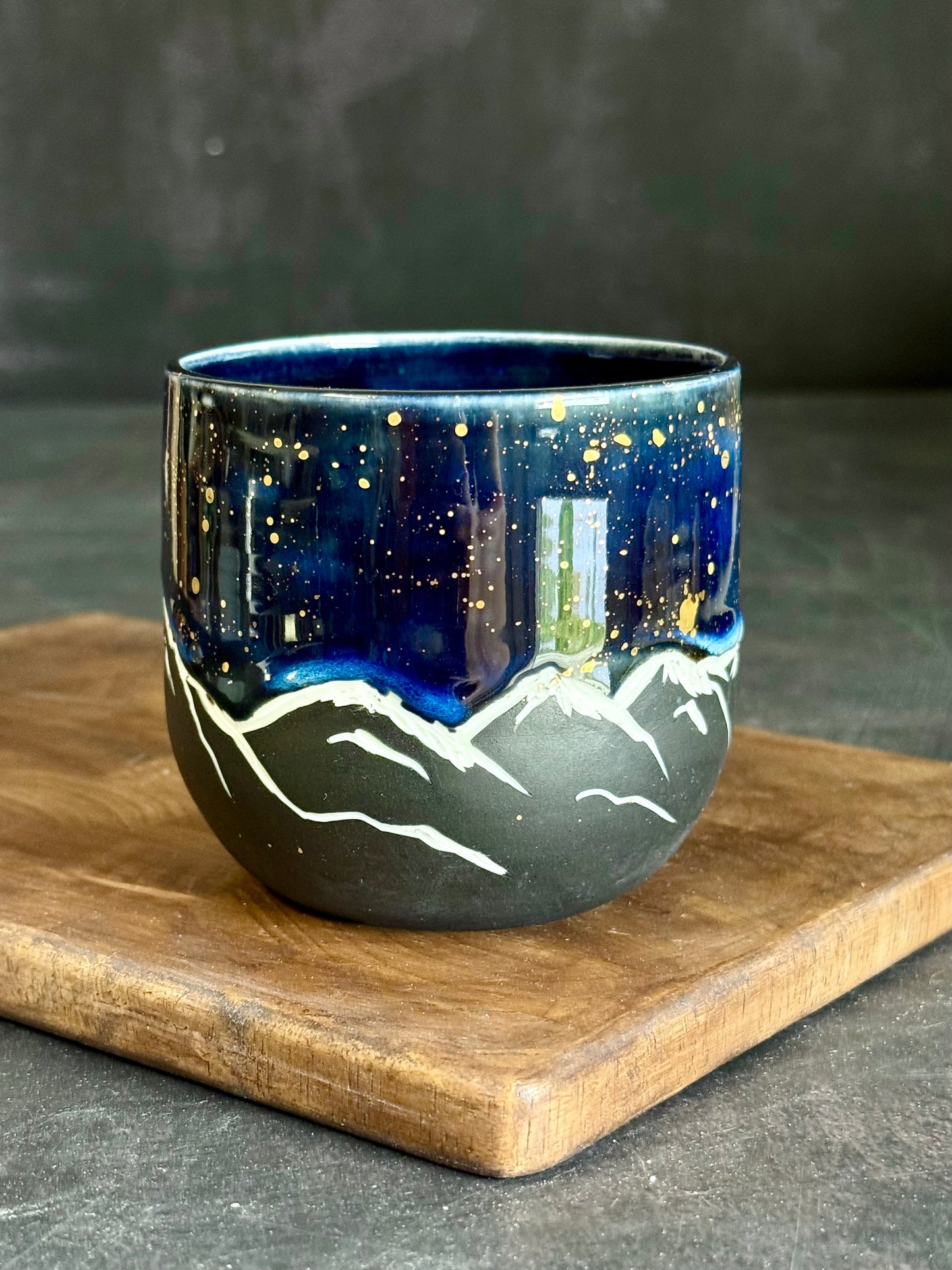 Porzellanbecher "Galaxy Mountains" mit Echtgold,270ml #294