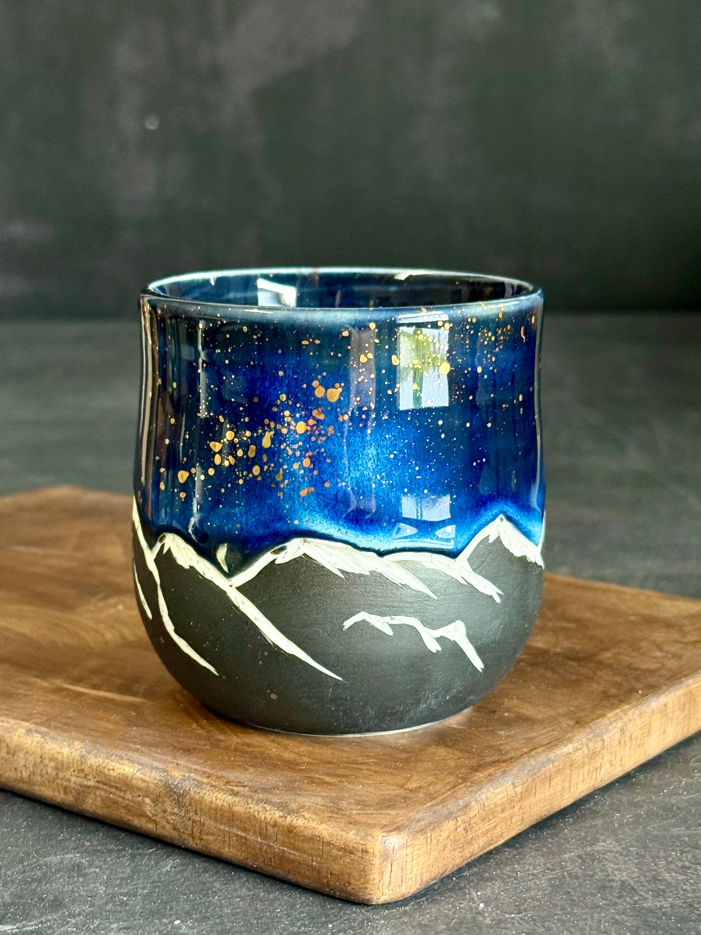 Porzellanbecher "Galaxy Mountains" mit Echtgold,270ml #295