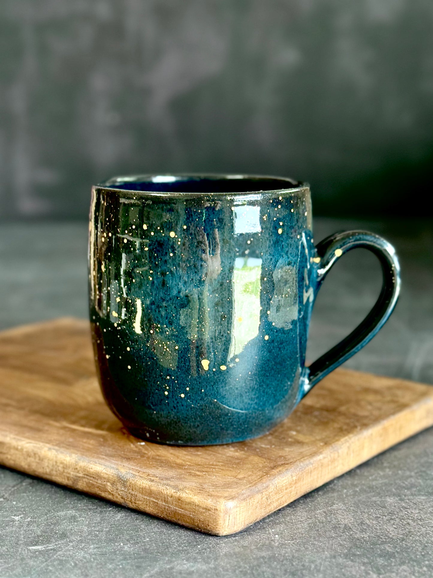 Tasse in "Stardust" mit Echtgold, 400ml #301