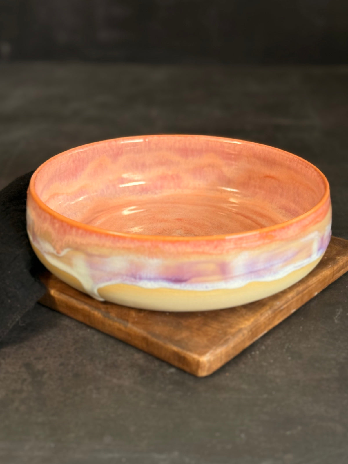 Große Pastabowl in "Sunset Waves", 19cm