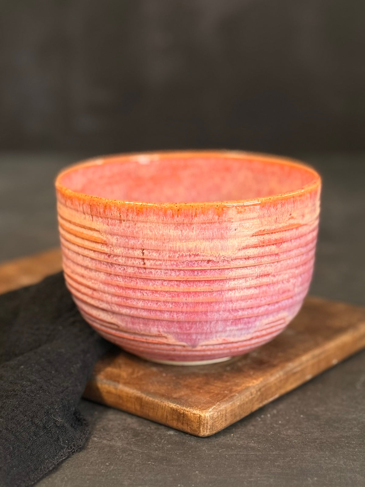 Riffelbowl in "Flamingo", 650ml