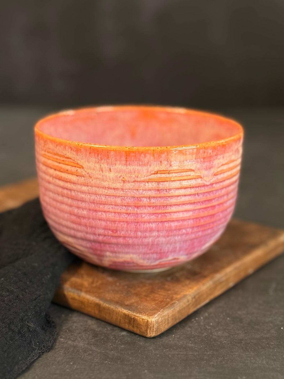 Riffelbowl in "Flamingo", 650ml