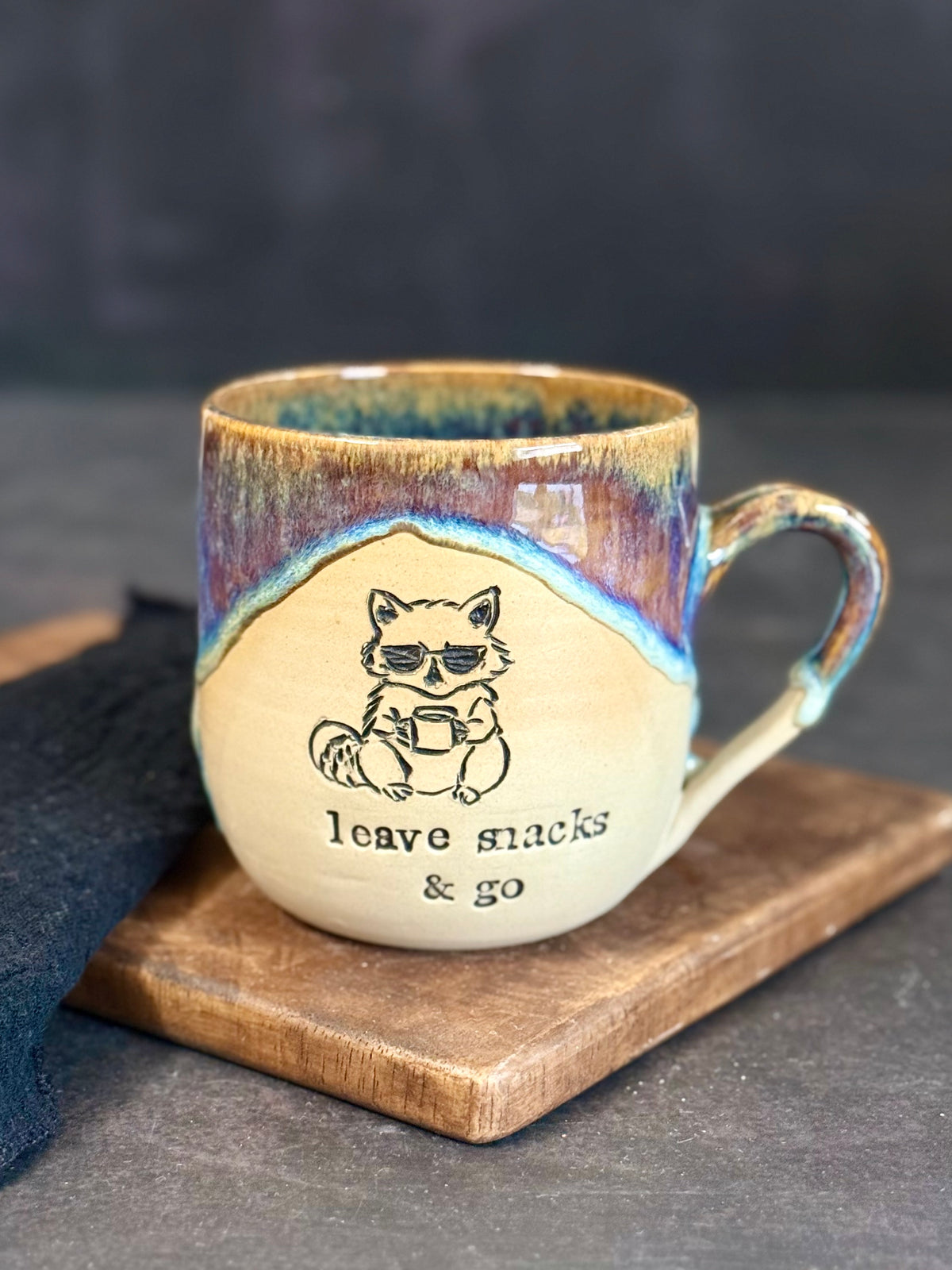 Tasse in "Supernova" Waschbär, 370ml