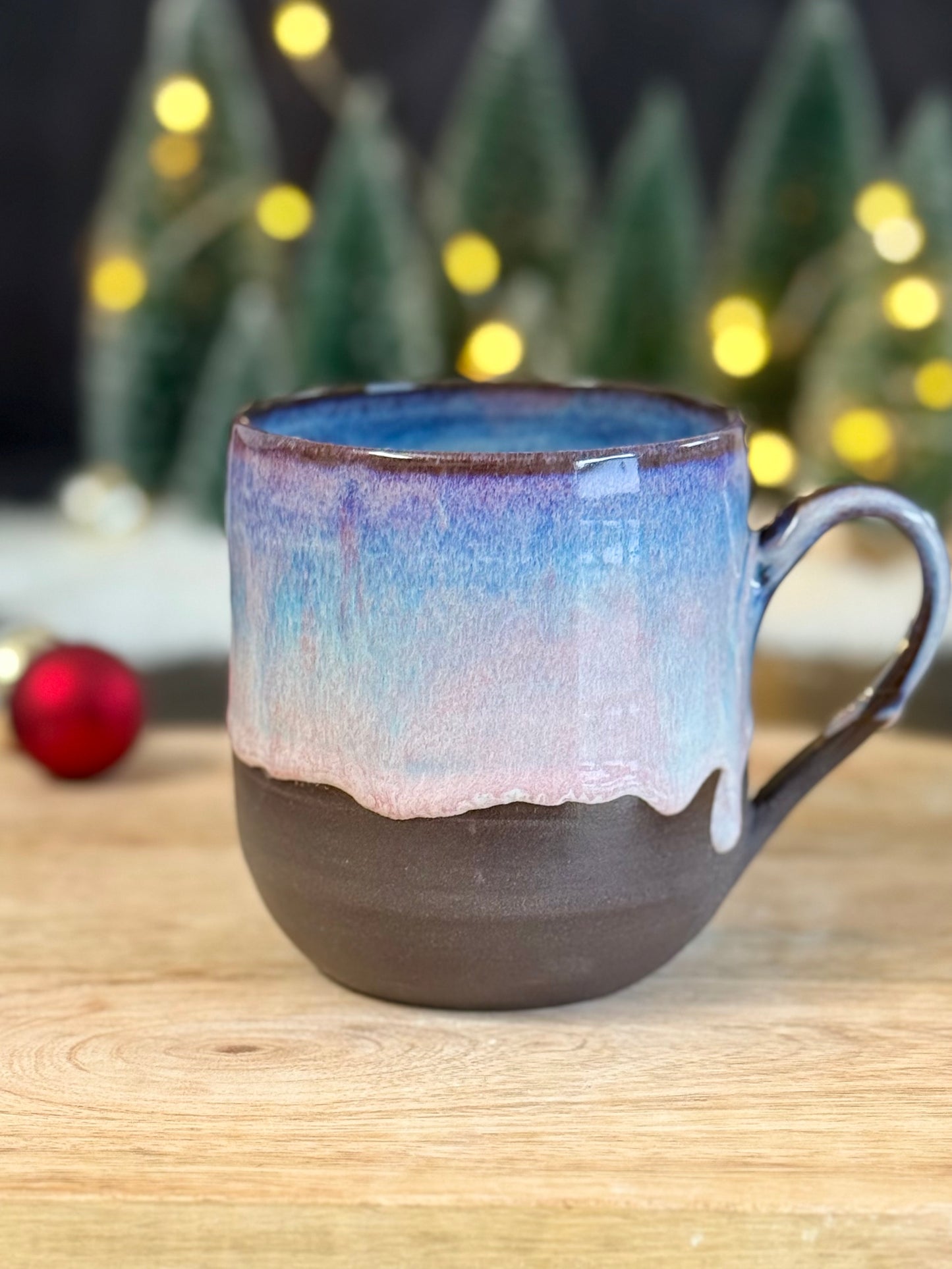 Tasse in "Lilac Lovers" auf schwarz #6, 400ml