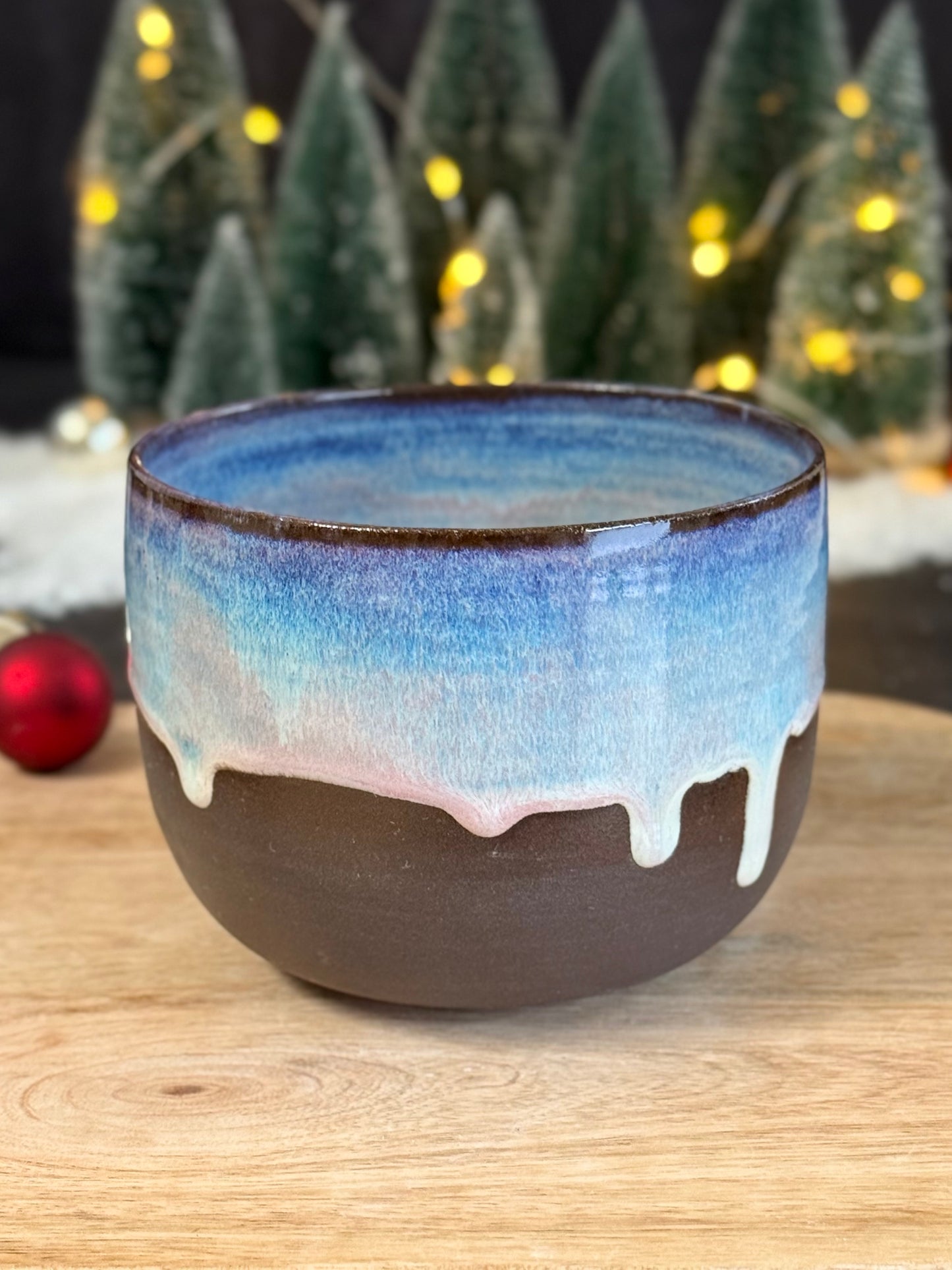 Bowl in "Lilac Lovers" auf Schwarz, 700ml