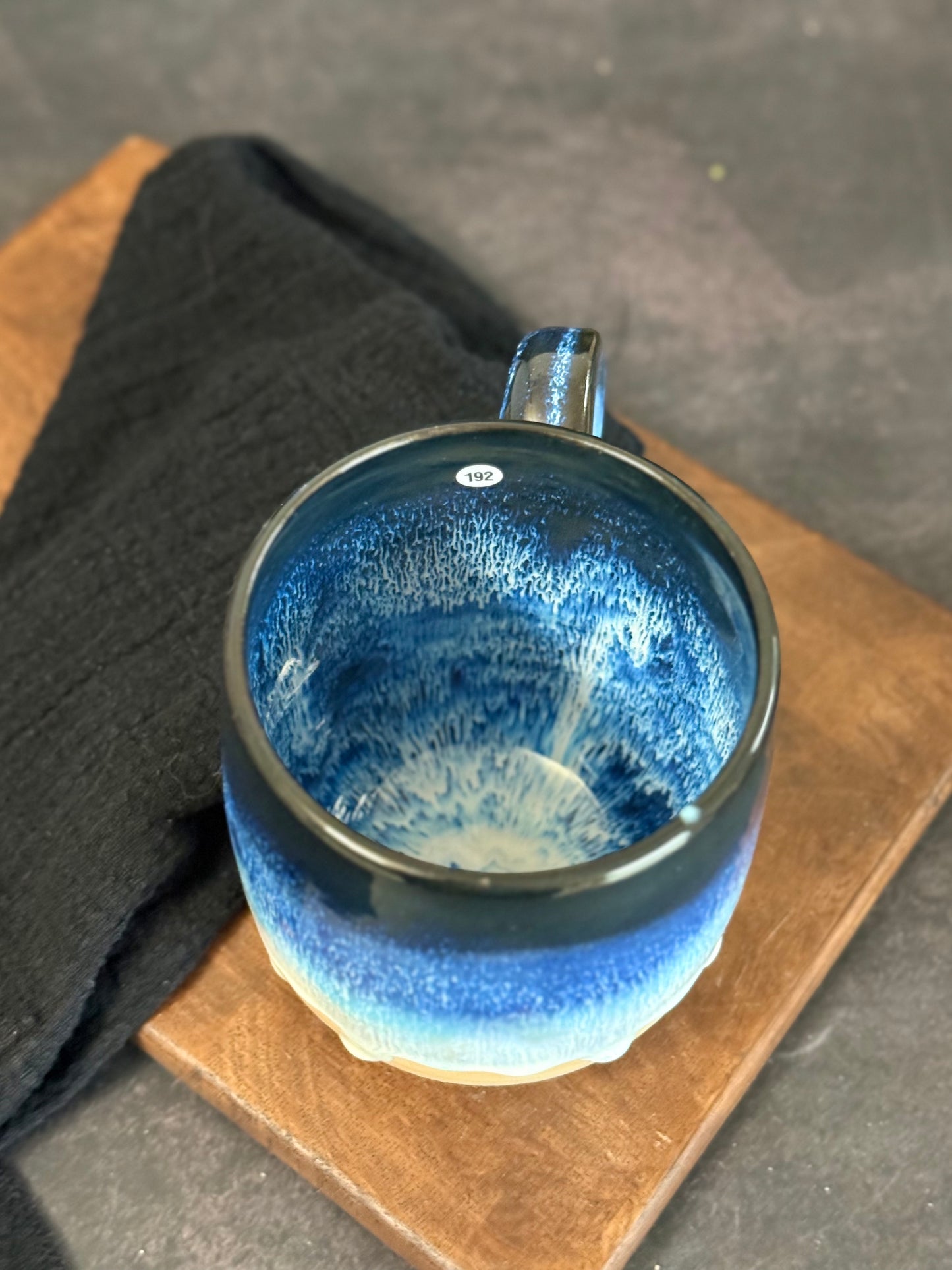 Tasse in "Shades of Waves“ 400ml, #192