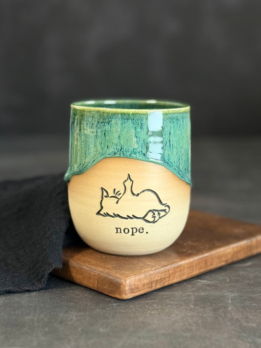 Nope Becher in "Green Meadows", 340ml, #217