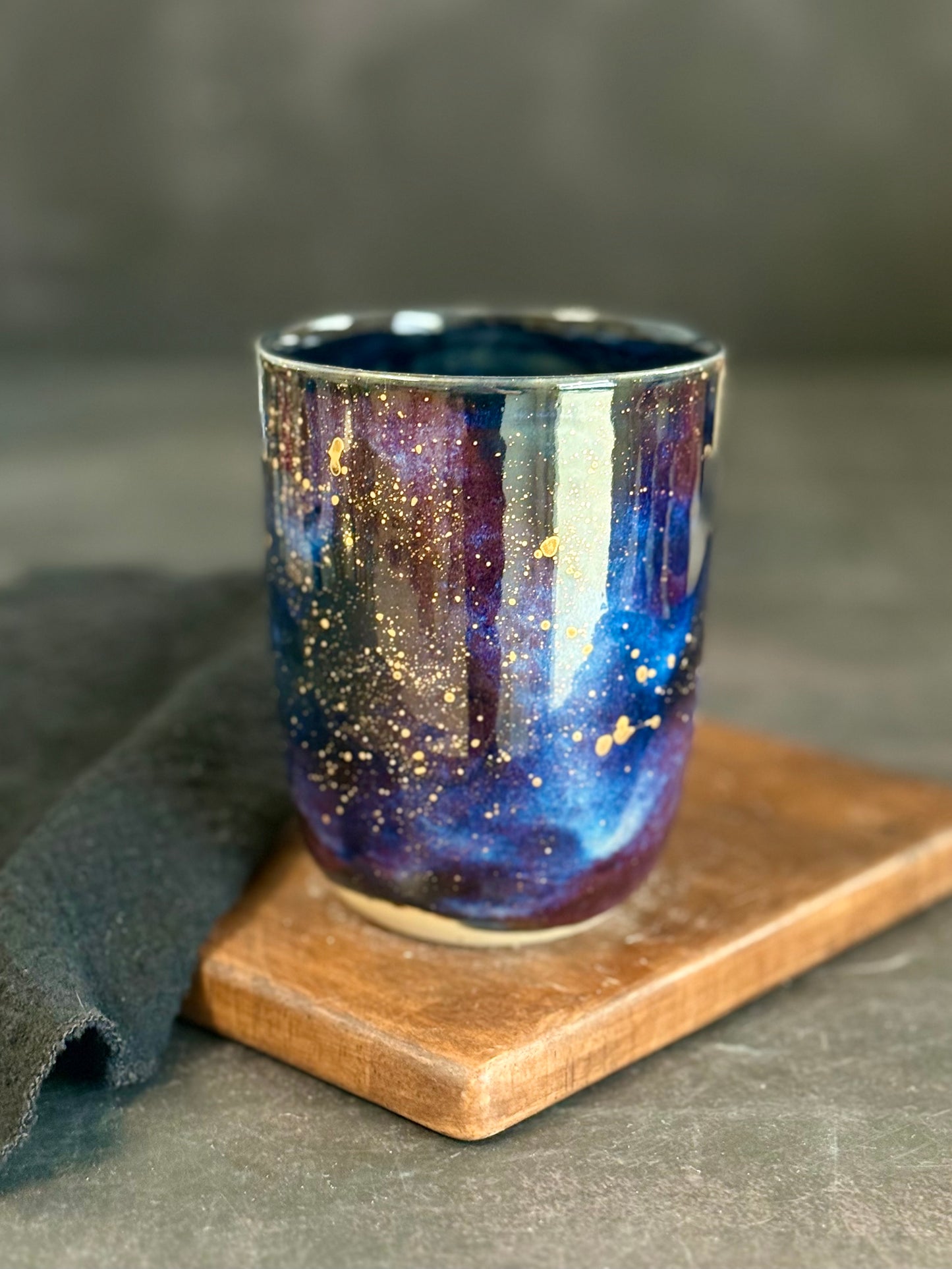 Lattebecher Galaxy mit Echtgold, 340ml, #256